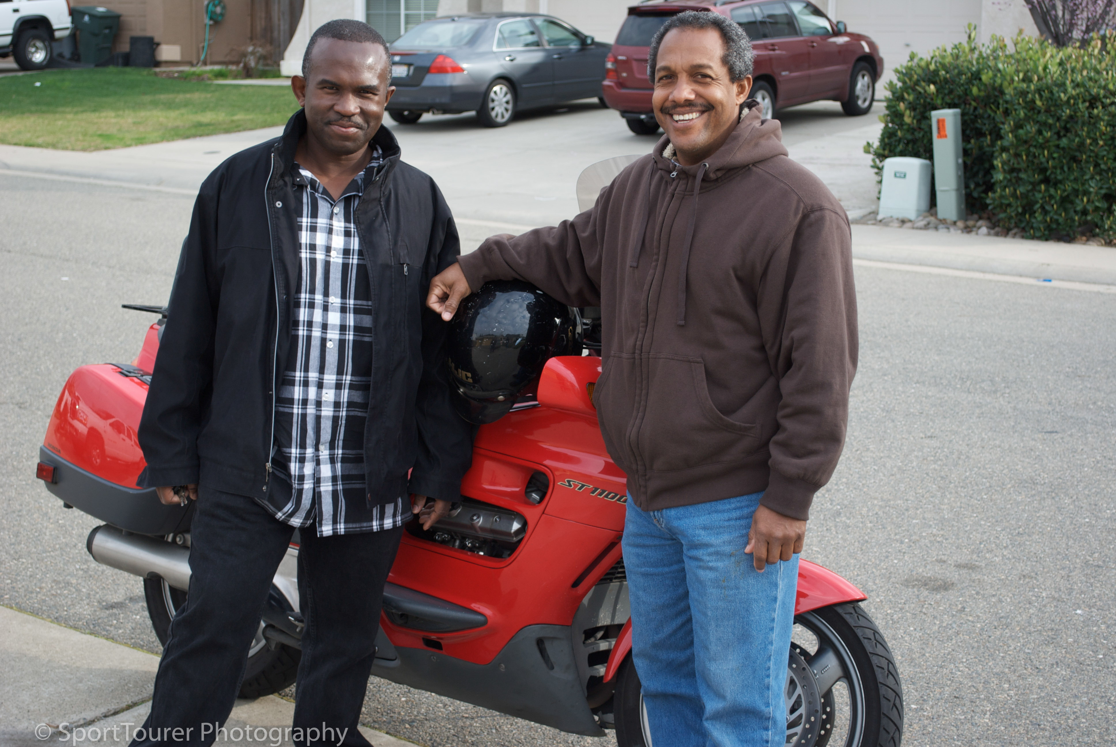  Me 'n my buddy Evans. Couldn't have secured the purchase without your help. 