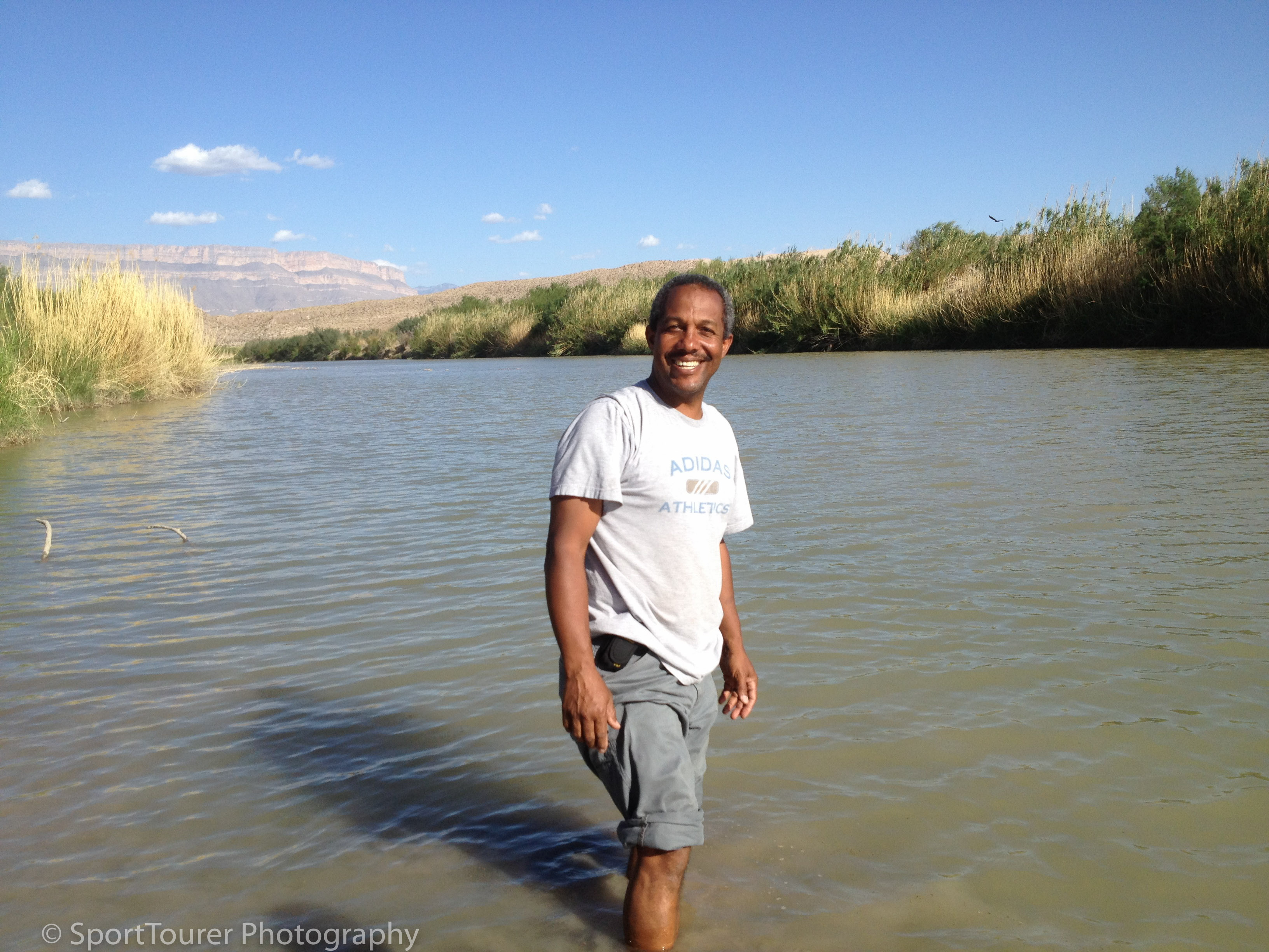  Feet in the Rio Grande ..................... 