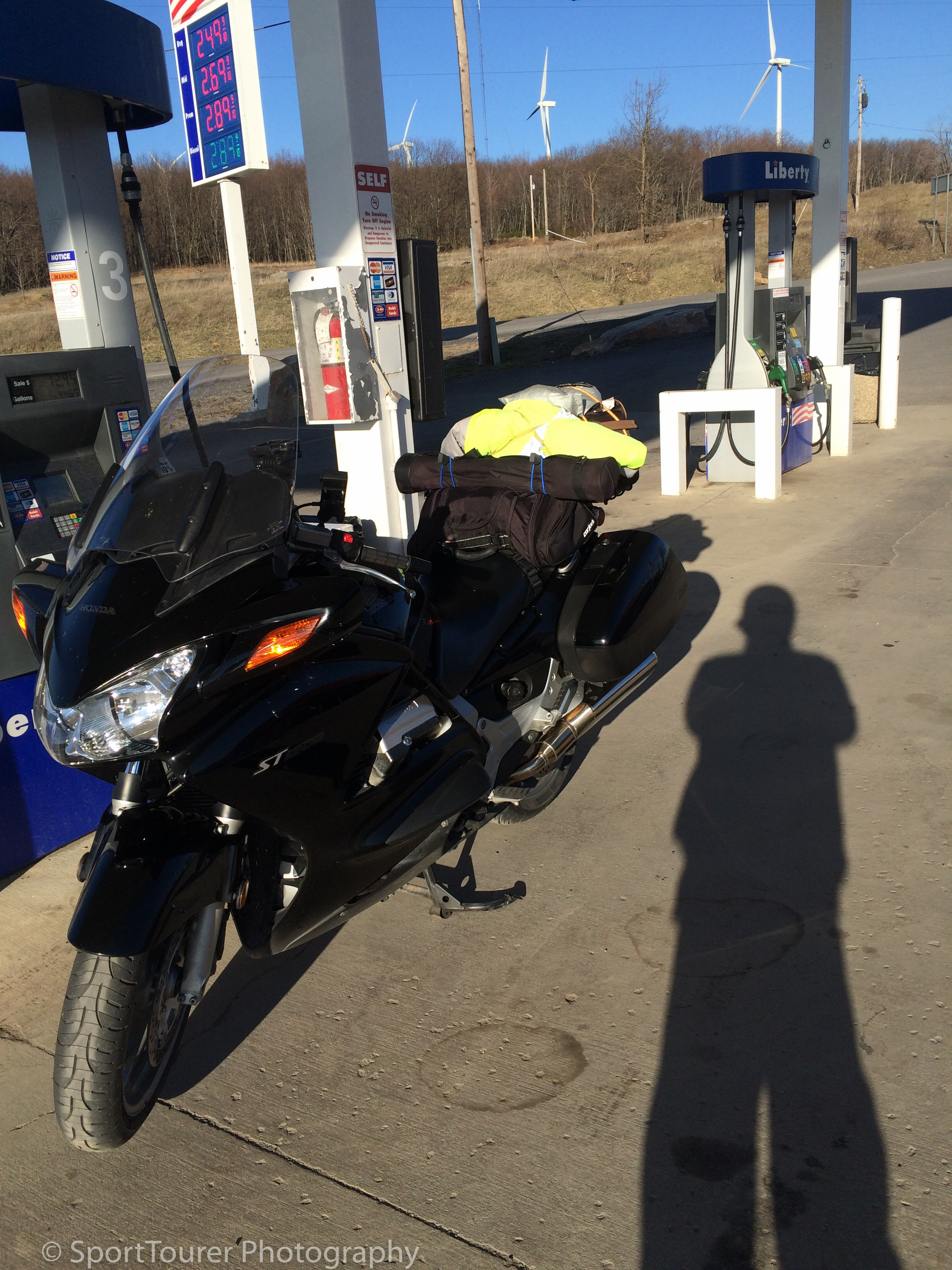  Re-hydration break. Water for me, Premium Unleaded for The ST! 