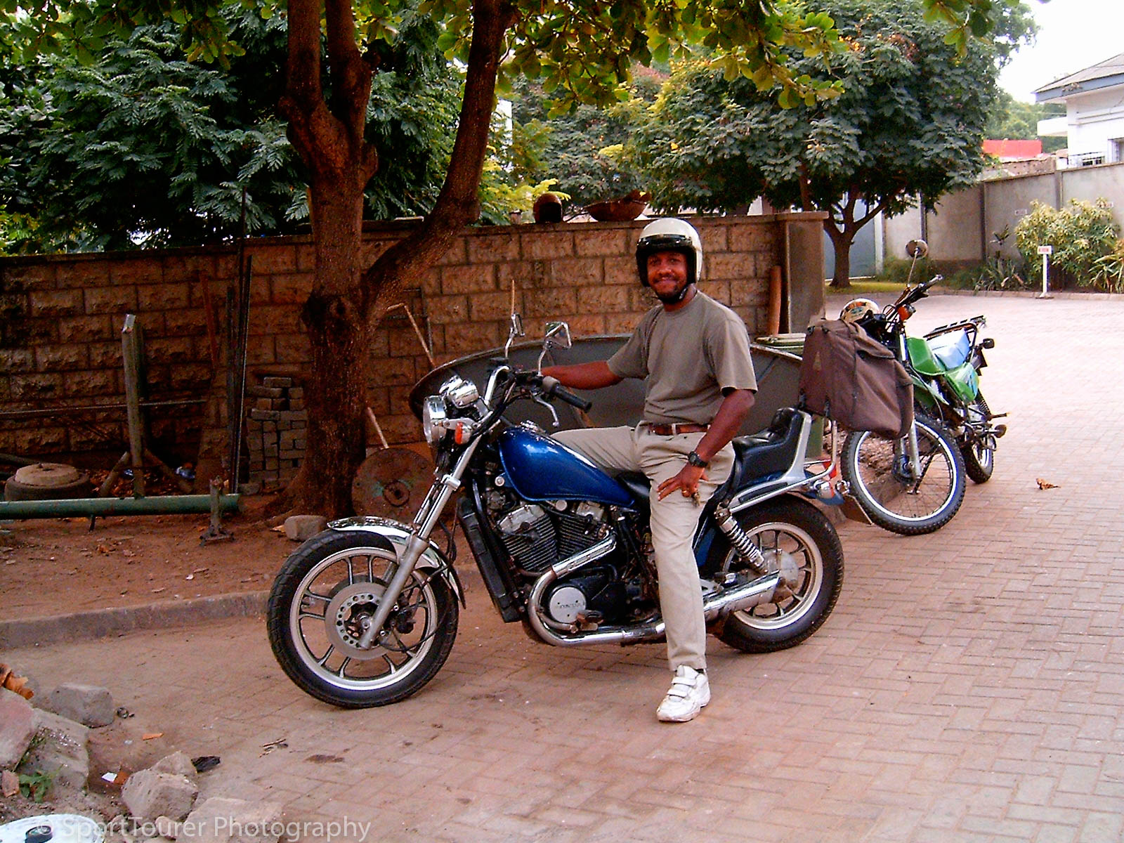 Honda VT750C Shadow 